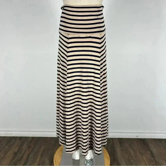 ❤️ Gap maxi dress skirt XS - Picture 9 of 14